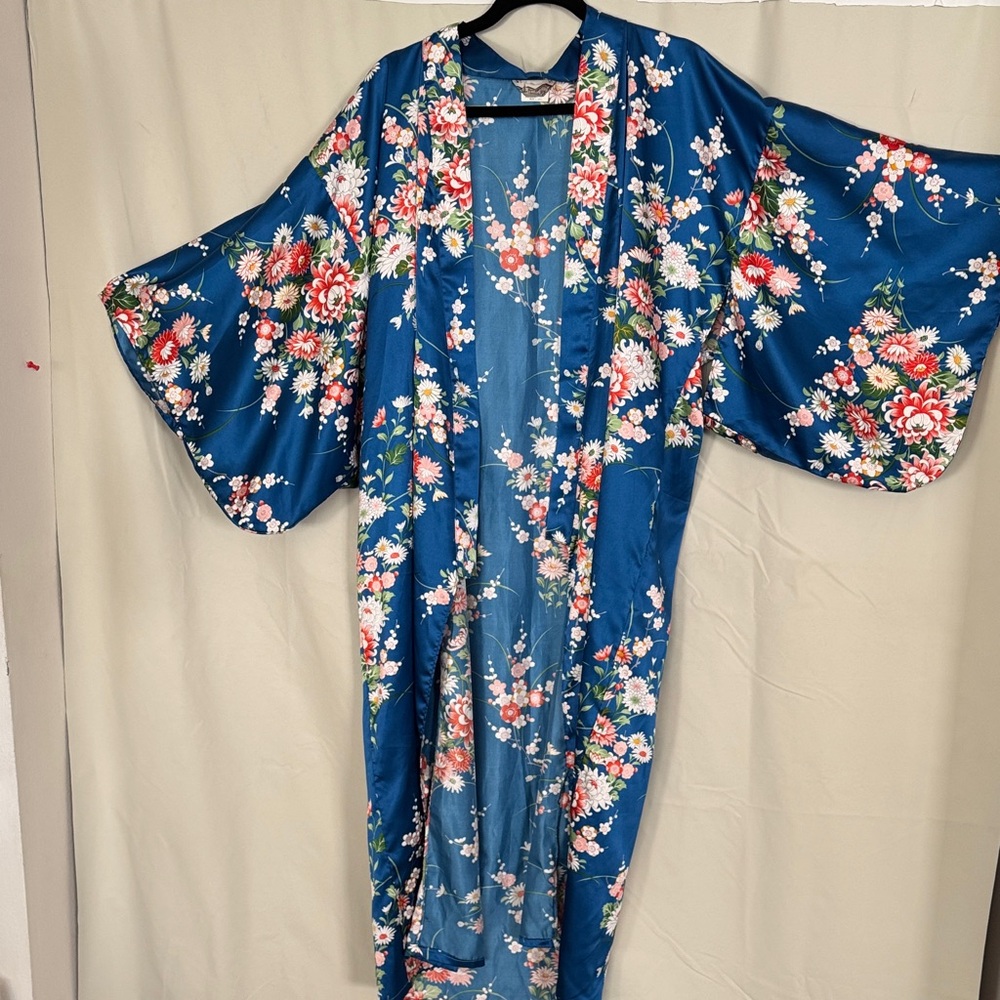 Floral Kimono Robe